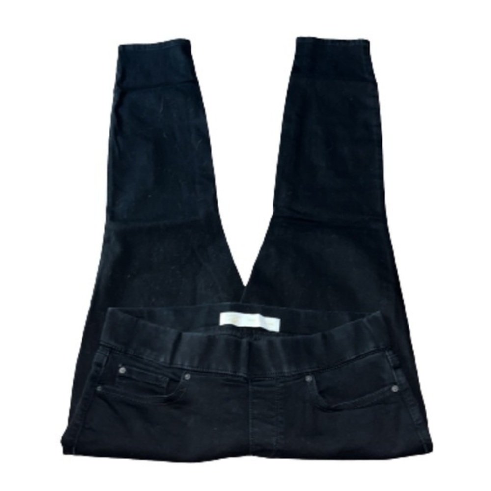 Levi’s black signature totally shaping pull-on jeans size 14